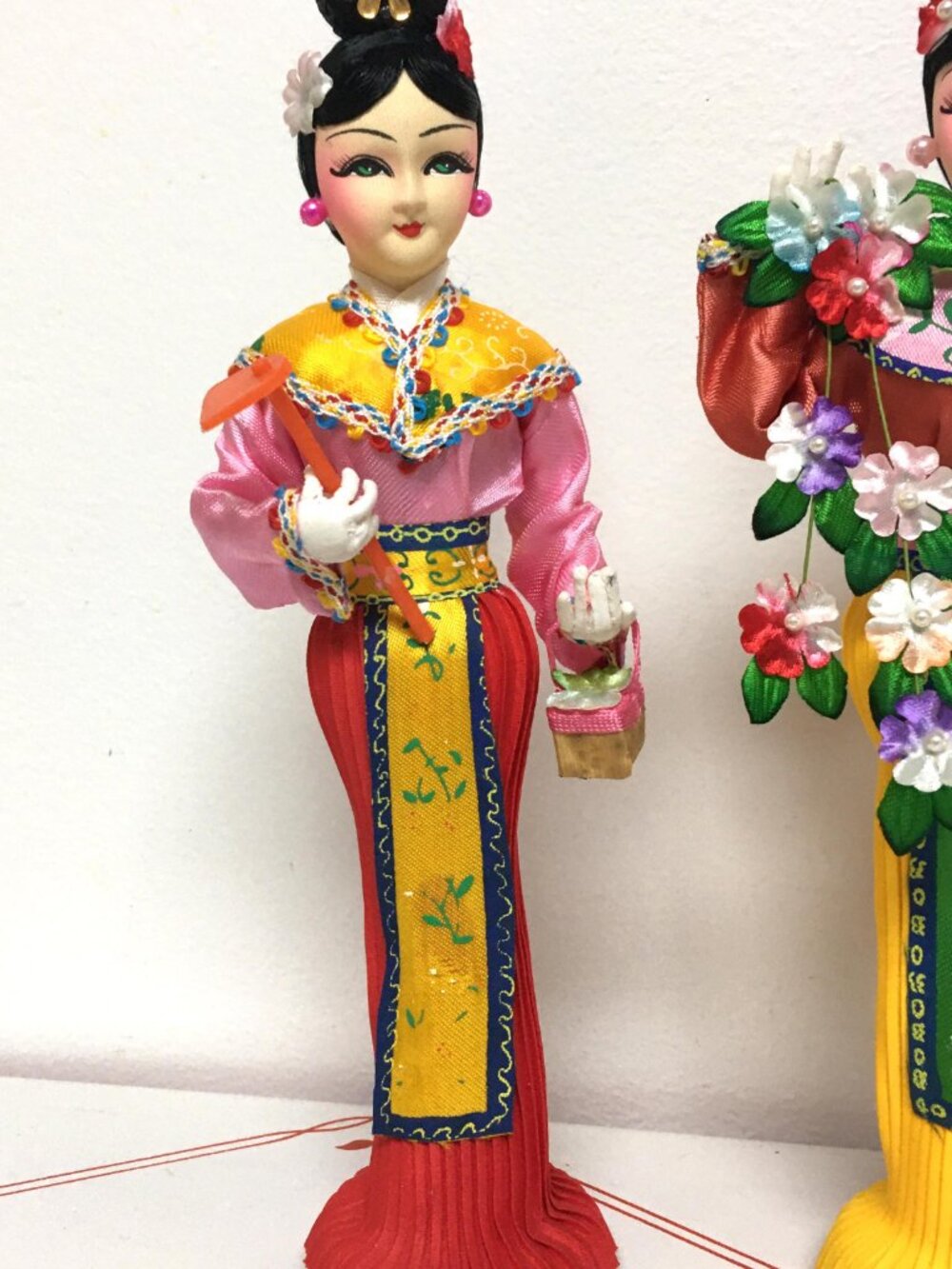 Four Vintage 10.5" tall Silk Geisha Figures / Dolls - Picture 2 of 8
